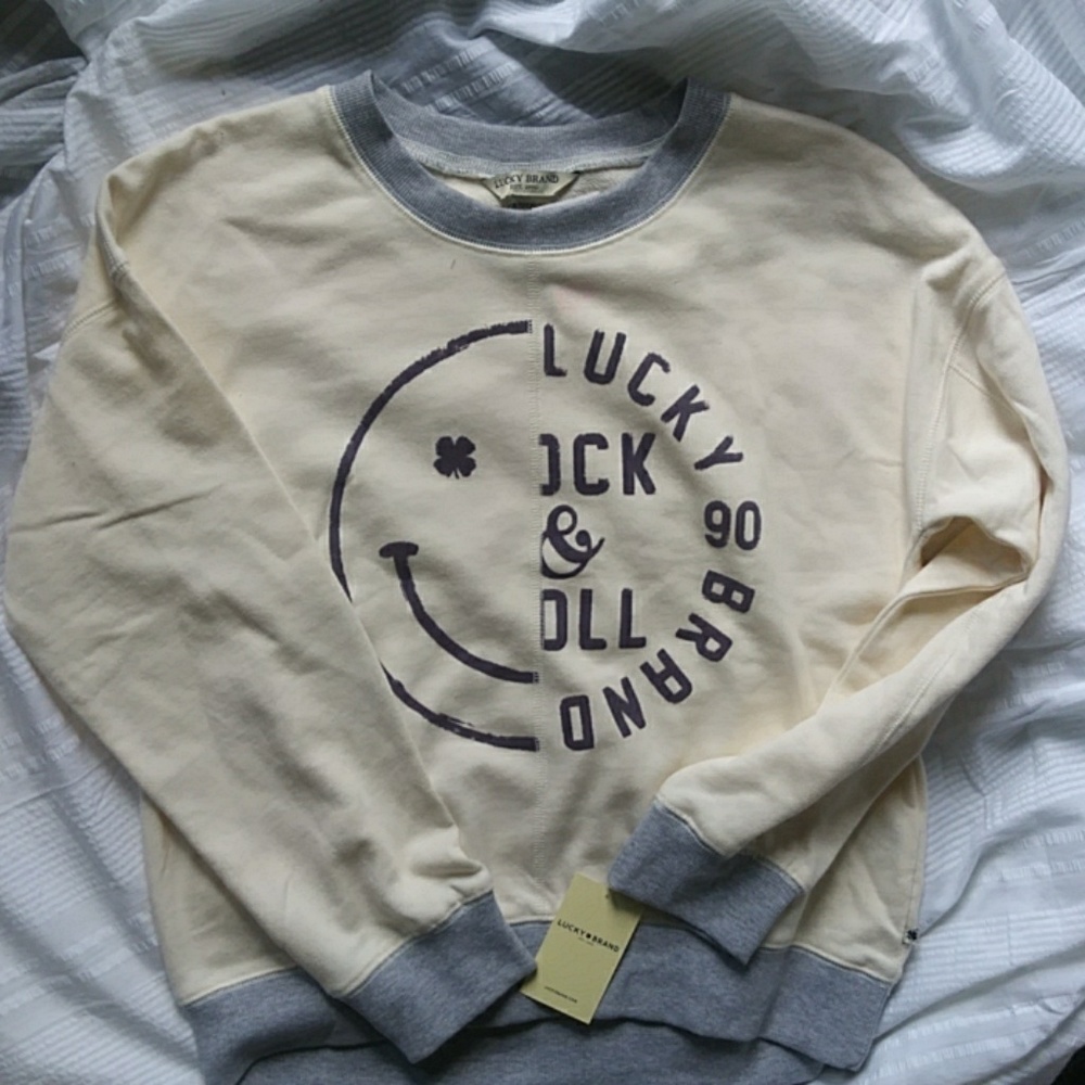 🍀Lucky Brand NWT Sweatshirt